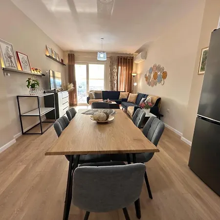 Harmony * Τίρανα